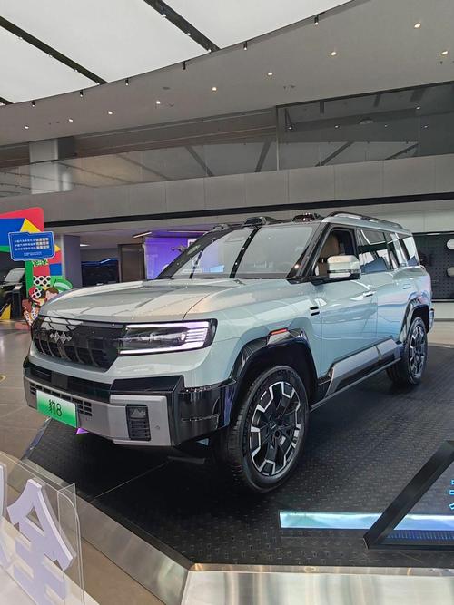 惠州博罗县立胜跃企业管理咨询比亚迪方程豹硬派越野的爆款，英菲尼迪35周年与你共成长